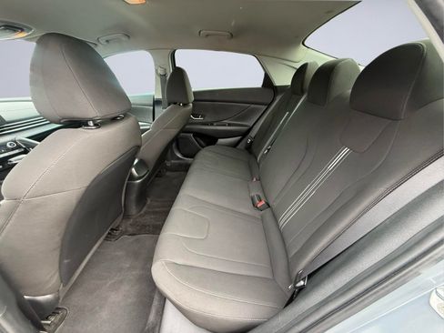 Used 2021 Hyundai Elantra SEL FWD image 14