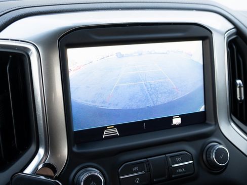 Used 2021 Chevrolet Silverado 1500 RST image 4