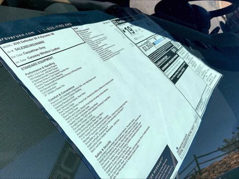 New 2025 Land Rover Defender 90 X-Dynamic SE image 19