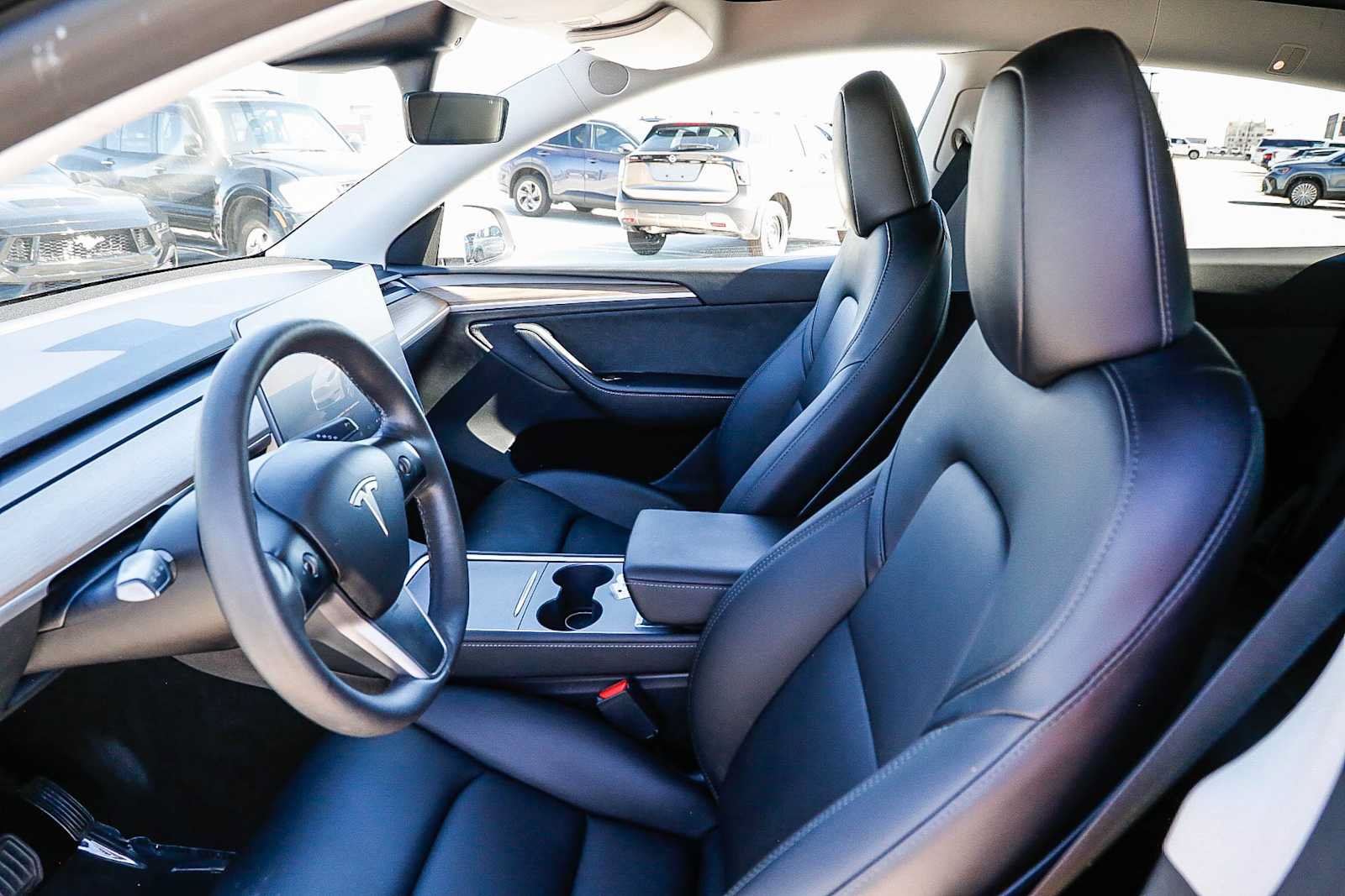 Used 2023 Tesla Model Y Long Range AWD/4WD image 17