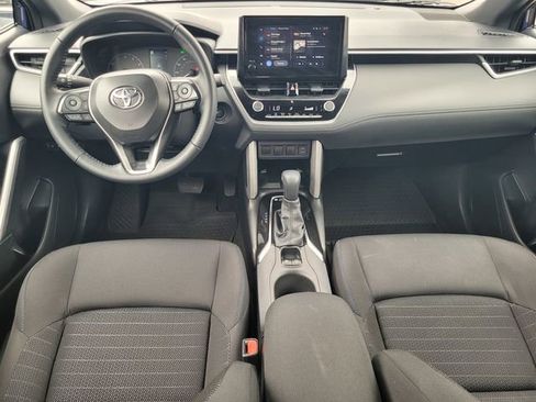 Used 2024 Toyota Corolla Cross AWD Hybrid w/ Moonroof Package image 14