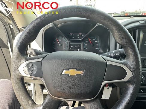 Used 2017 Chevrolet Colorado W/T w/ WT Convenience Package RWD image 18