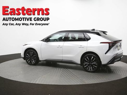 Used 2026 Toyota bZ AWD/4WD image 99