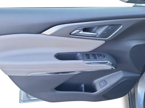 New 2026 Chevrolet Traverse LT w/ Midnight/Sport Edition image 9