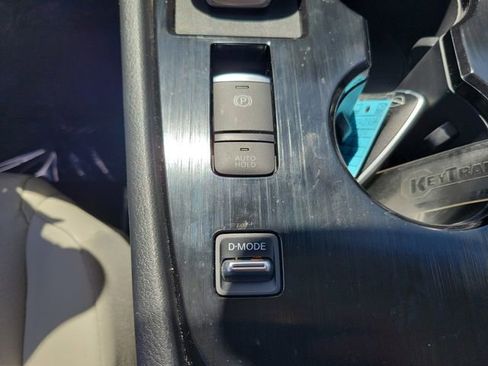 Used 2024 Nissan Rogue SV w/ SV Premium Package image 22