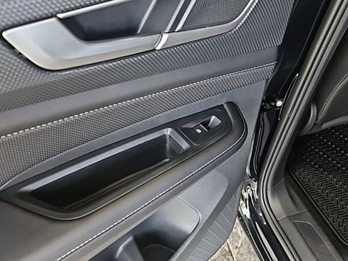 New 2026 Volkswagen Atlas Cross Sport SEL R-Line image 23