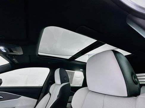 Used 2024 Acura ZDX A-Spec RWD image 25