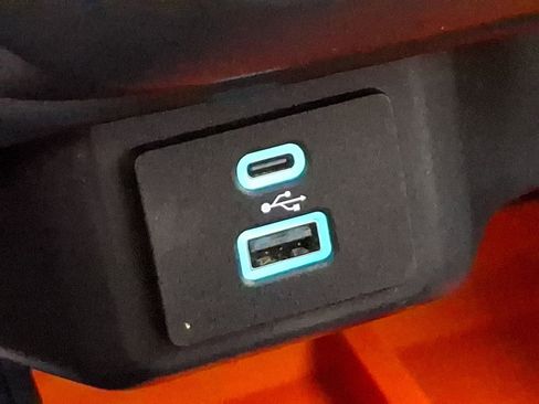 Used 2022 Ford Maverick XLT w/ Equipment Group 300A Standard image 25