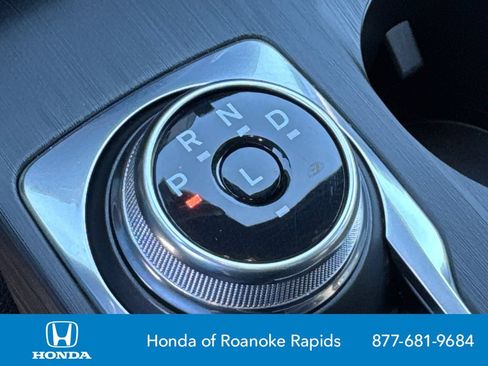 Used 2025 Ford Escape ST-Line FWD image 30