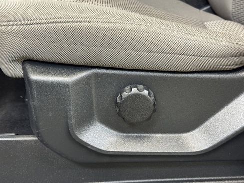 Used 2020 Ford F250 XLT image 11