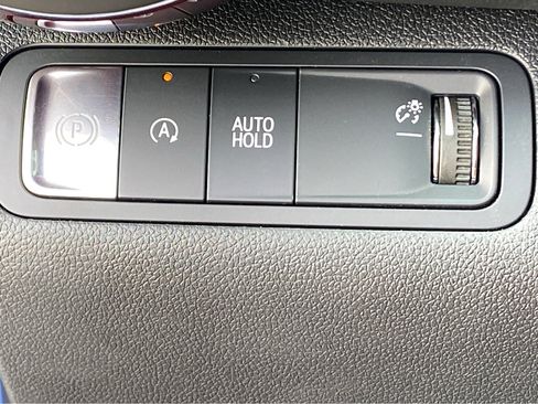 New 2025 Chevrolet Equinox RS w/ Safety and Technology Package image 13