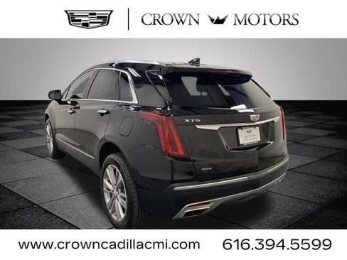 Certified 2024 Cadillac XT5 Premium Luxury w/ Technology Package AWD/4WD image 4