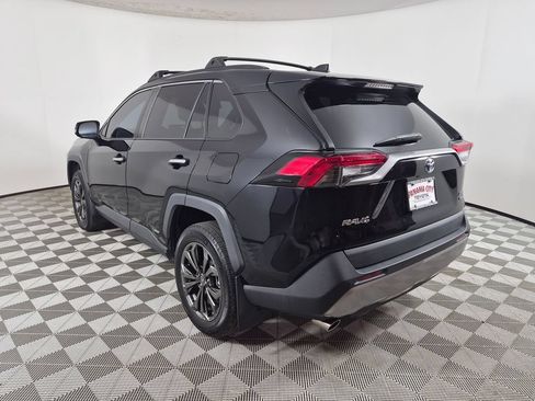 Used 2022 Toyota RAV4 Limited AWD/4WD image 5