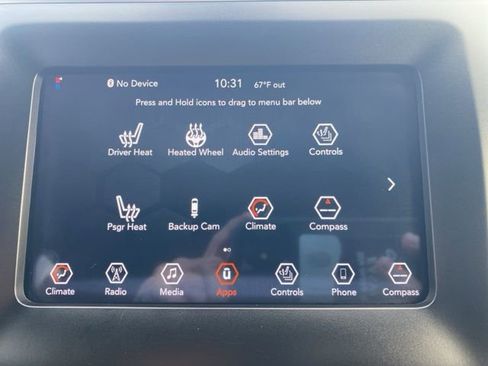 Used 2019 Jeep Cherokee Latitude Plus w/ Cold Weather Group image 35