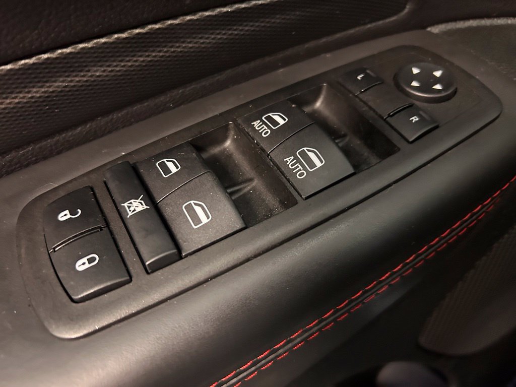 Used 2023 Dodge Durango GT AWD/4WD image 11