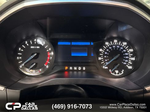 Used 2017 Ford Edge SEL w/ Class II Trailer Tow Package FWD image 33