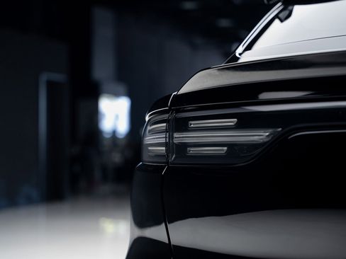 Used 2023 Porsche Cayenne Turbo GT image 26