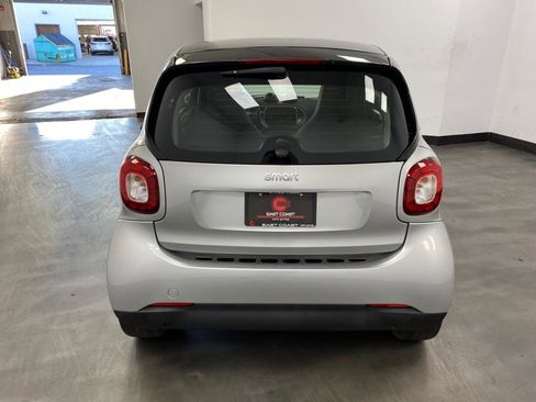 Used 2019 smart fortwo electric drive RWD image 5