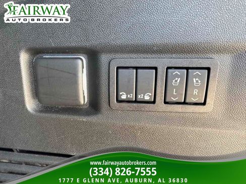 Used 2025 GMC Yukon Denali image 27
