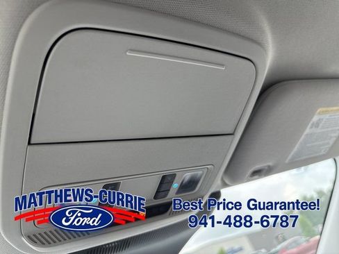 Certified 2025 Ford Explorer Active RWD image 23