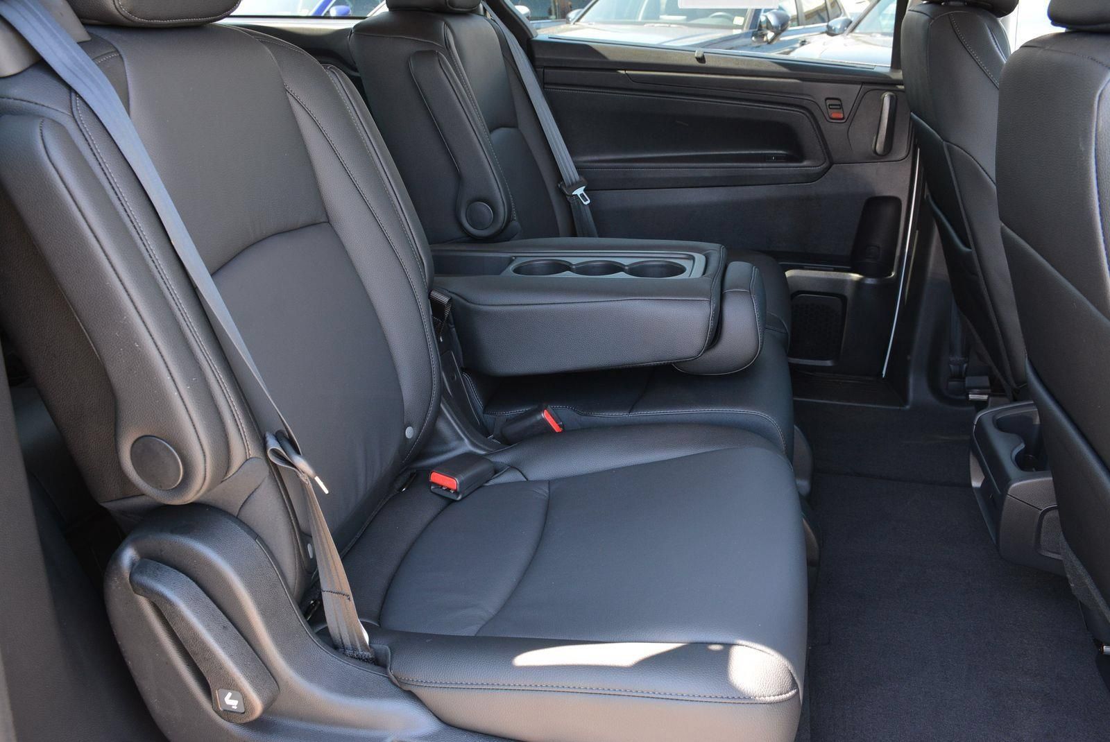 Used 2026 Honda Odyssey EX-L image 17