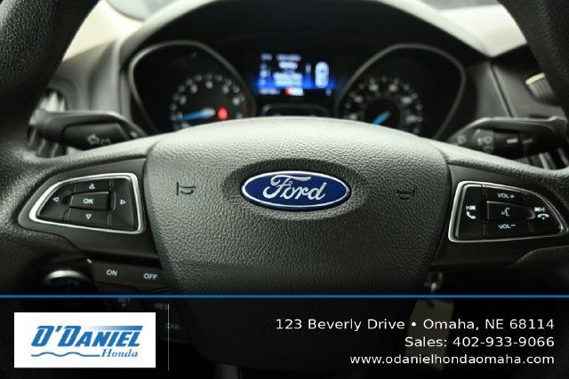 Used 2017 Ford Focus SE FWD image 29