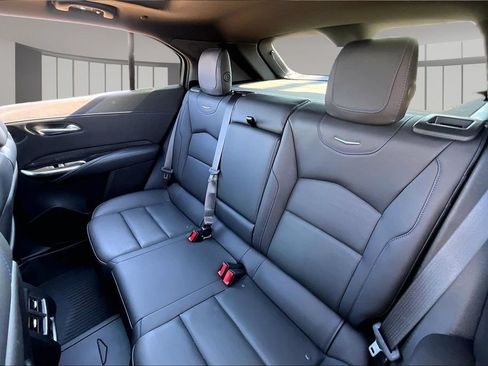 Used 2025 Cadillac XT4 Sport AWD/4WD image 28