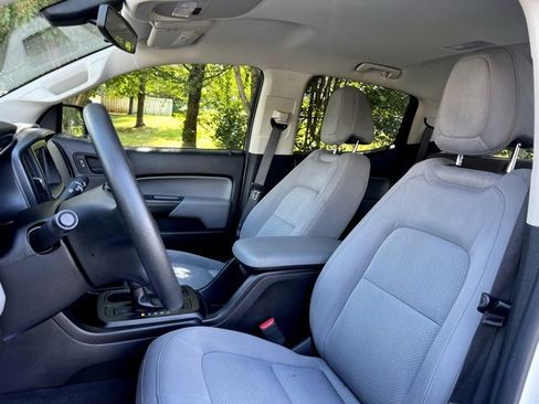 Used 2020 Chevrolet Colorado W/T w/ WT Convenience Package image 15