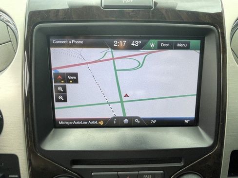 Used 2013 Ford F150 Platinum image 26