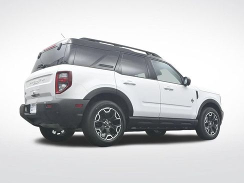 Used 2025 Ford Bronco Sport Outer Banks w/ Outer Banks Tech Package+ AWD/4WD image 44