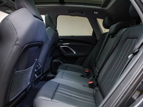 Certified 2025 Audi Q5 Premium Plus w/ Premium Plus image 20