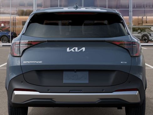 New 2026 Kia Sportage S image 13
