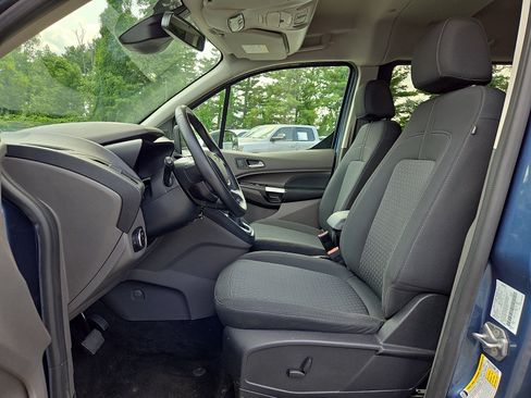 Used 2020 Ford Transit Connect XLT FWD image 14