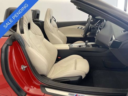 Used 2019 BMW Z4 sDrive30i w/ M Sport Package RWD image 16