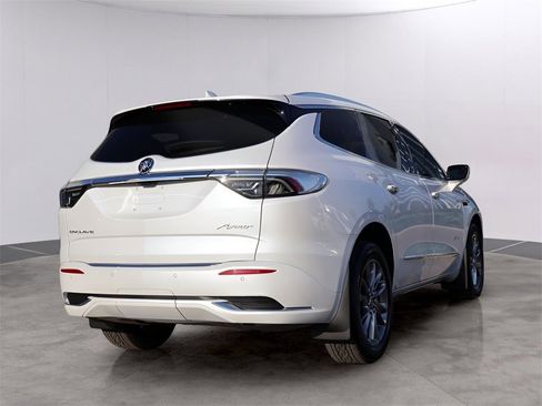 Used 2023 Buick Enclave Avenir w/ Avenir Technology Package image 7