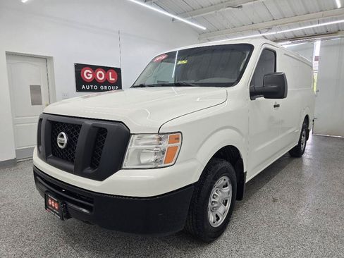 Used 2019 Nissan NV 2500 SV RWD image 7