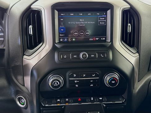 Used 2023 Chevrolet Silverado 1500 W/T image 17