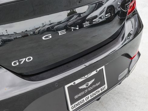 Used 2026 Genesis G70 2.5T Prestige RWD image 7