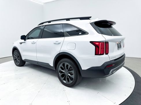 Used 2023 Kia Sorento SX Prestige image 13