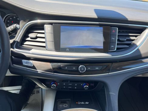 Used 2023 Buick Enclave Essence FWD image 14