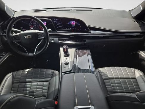 Used 2023 Cadillac Escalade V AWD/4WD image 9