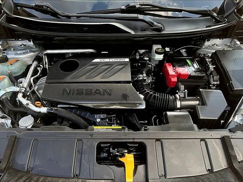 Used 2022 Nissan Rogue SV image 10