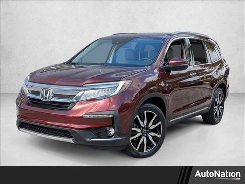 Used 2021 Honda Pilot Touring image 1