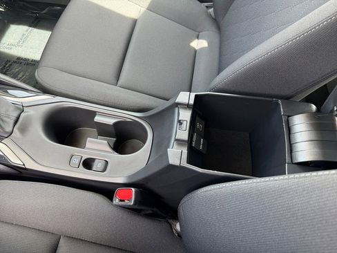 Certified 2025 Toyota Corolla LE FWD image 28