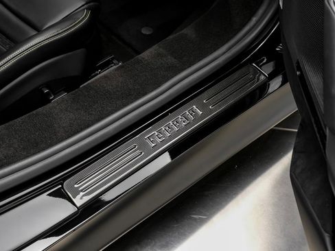 Used 2022 Ferrari SF90 Spider AWD/4WD image 35