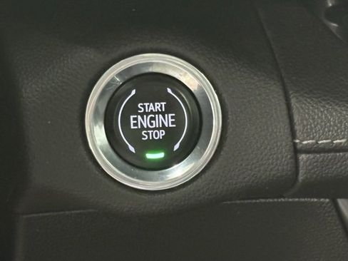 Used 2023 Buick Envision Essence w/ Sport Touring Package image 26