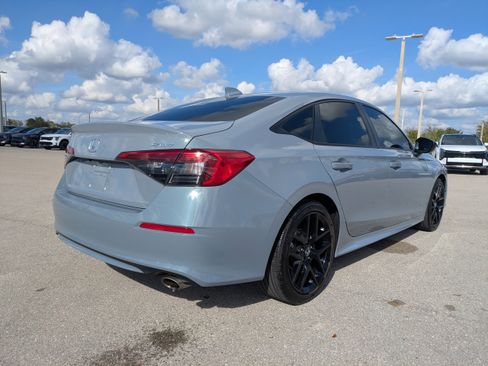 Used 2024 Honda Civic Sport image 5