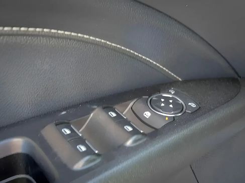 Used 2020 Ford Fusion Titanium AWD/4WD image 25