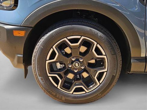 New 2025 Ford Bronco Sport Outer Banks image 10