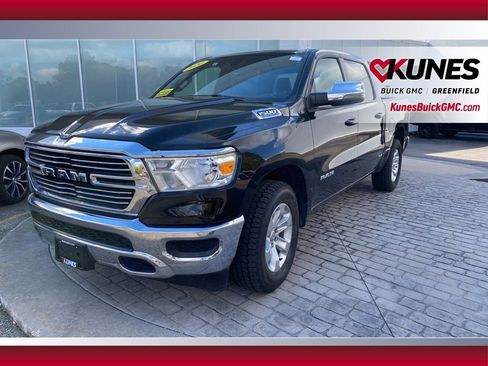 Used 2024 RAM 1500 Laramie image 19